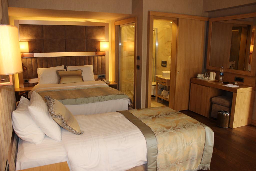 Lale Hotel Sapanca Bagian luar foto