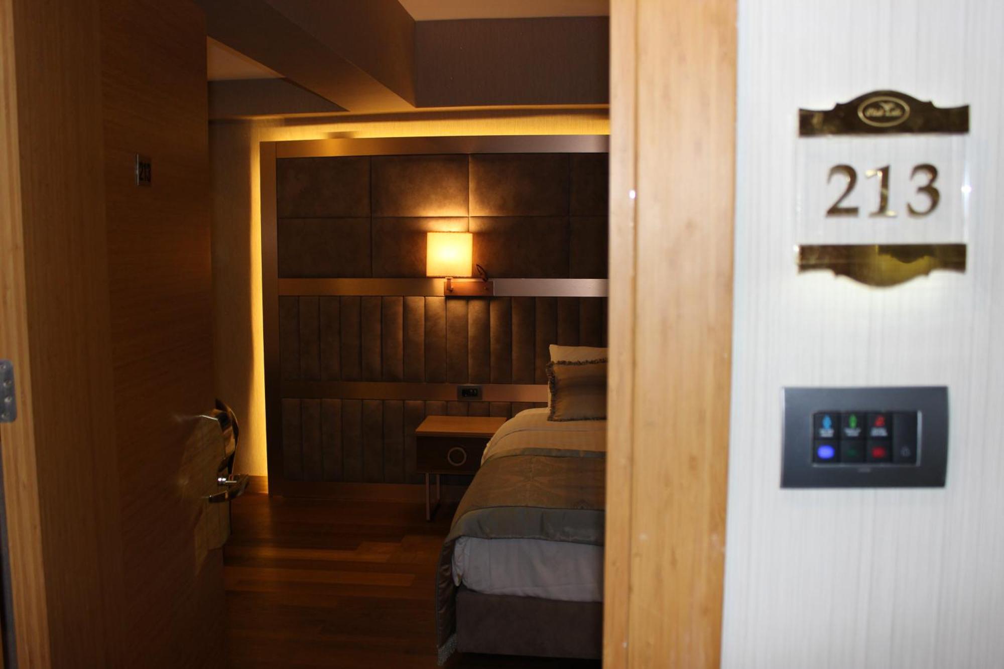 Lale Hotel Sapanca Bagian luar foto