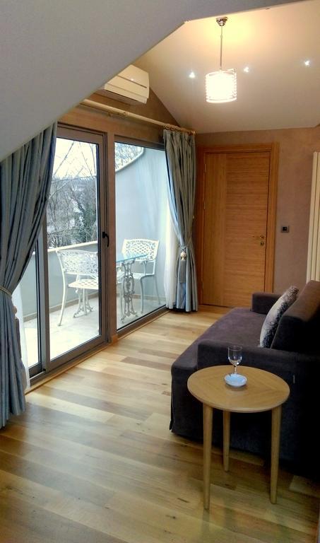 Lale Hotel Sapanca Bagian luar foto