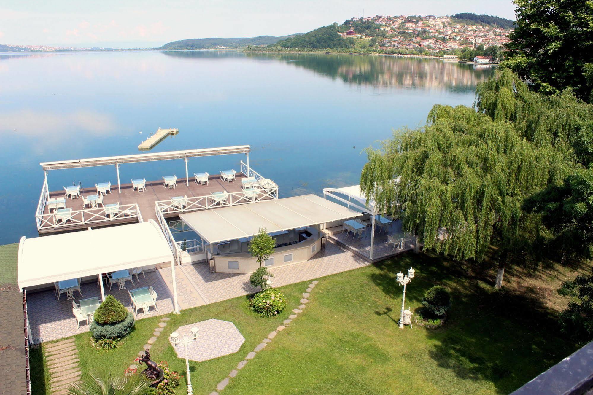 Lale Hotel Sapanca Bagian luar foto
