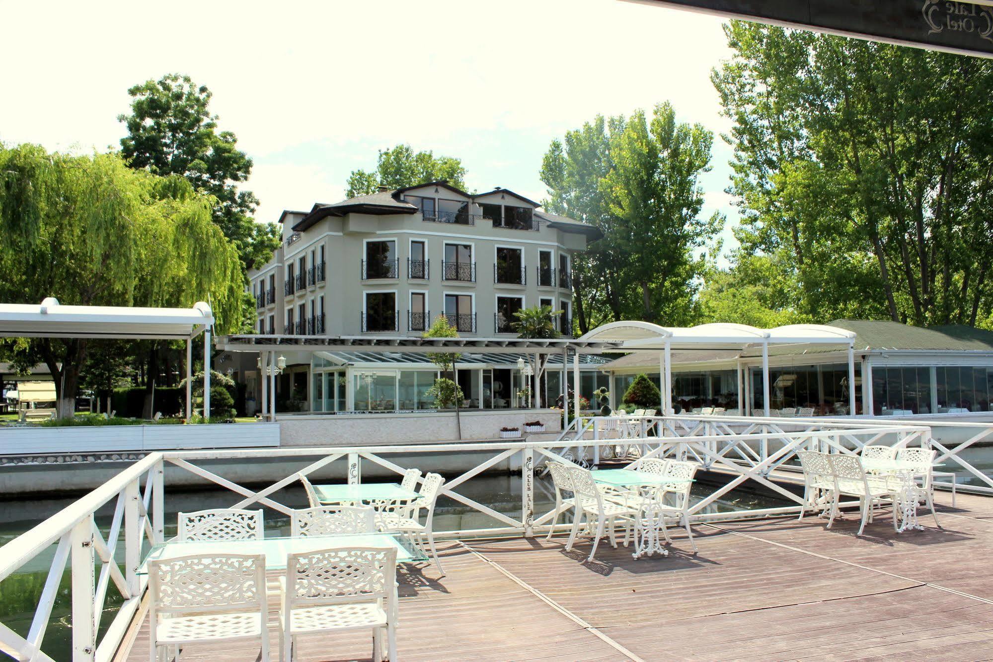 Lale Hotel Sapanca Bagian luar foto